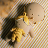 Gommu Mini Baby Banana - Poupée bébé en caoutchouc naturel, mini